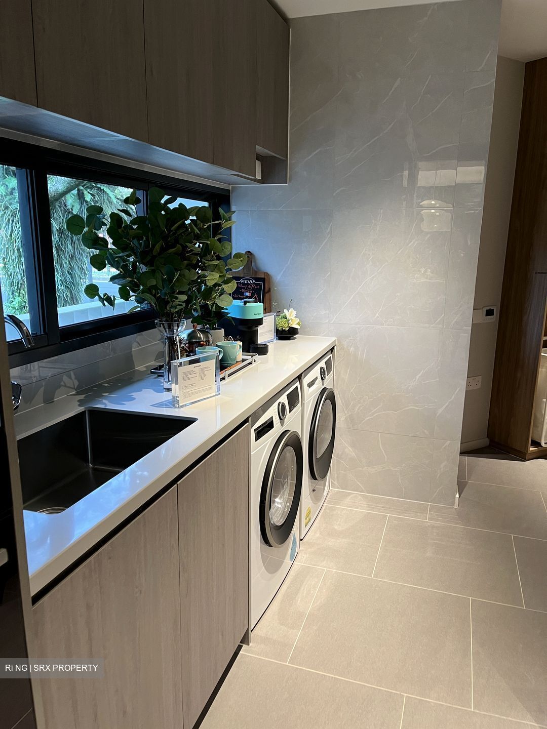 The LakeGarden Residences (D22), Condominium #412069281